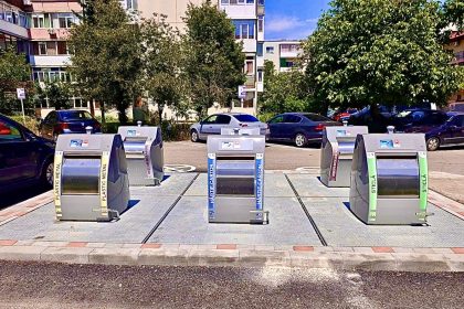 Pitesti Platforme noi cu containere ingropate pentru deseuri