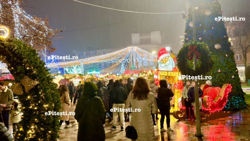 Spectacol in Targul de Craciun din Pitesti astazi