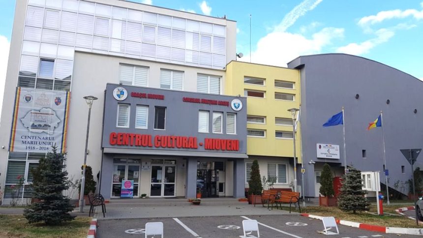 spectacol caritabil la mioveni cu artisti celebri
