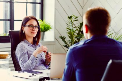 Arge Direcia de Asisten Social i mrete echipa