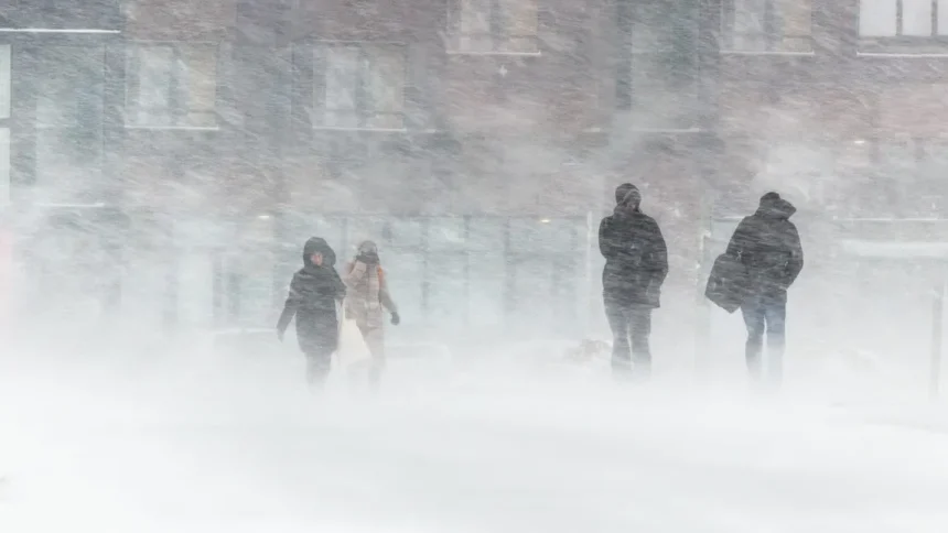 Ciclon polar afecteaza Romania cu ninsori si ger