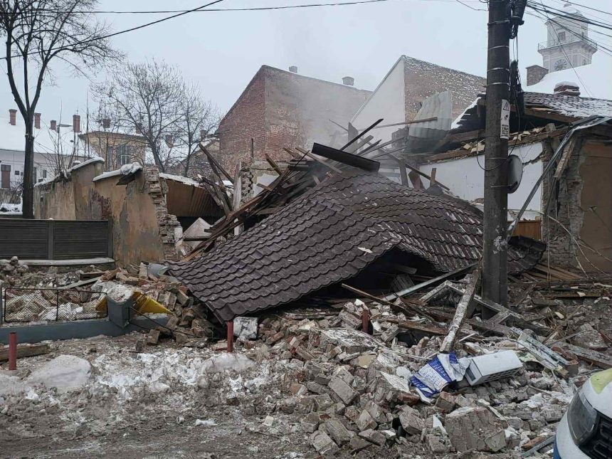 Explozie puternica la un sediu de politie in Timis