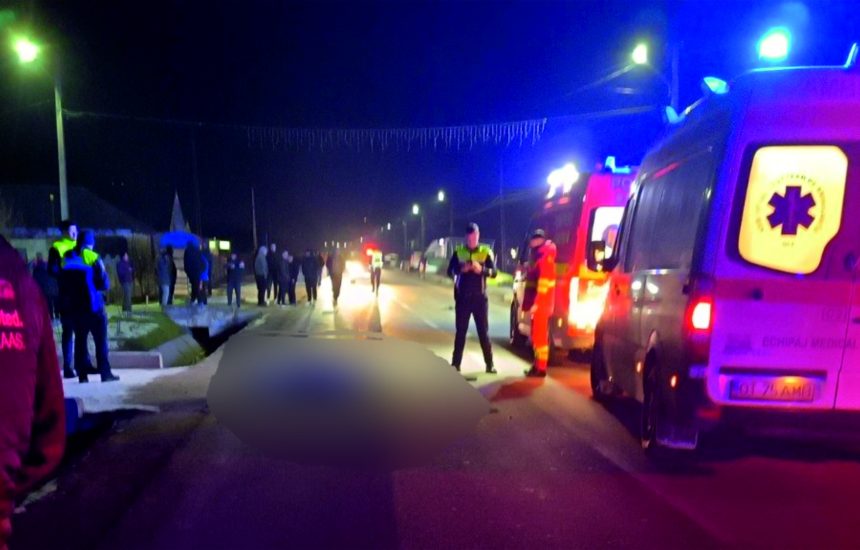 Femeie ucisa intr un accident pe DJ 546 in Curtisoara Soferul a