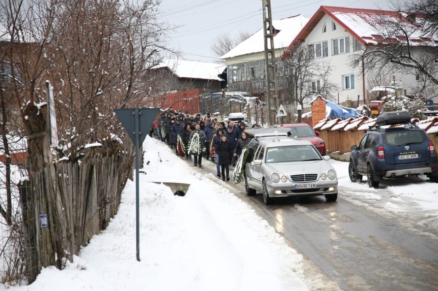 Imaginile durerii Viceprimarul Alin Vladau