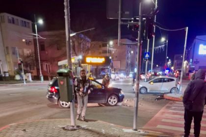 Pitesti Acident in Centrul orasului langa Business Forum in acest moment
