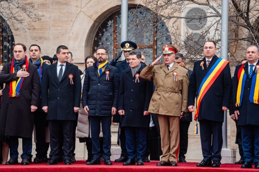 Senatorul PNL din Arges Mihai Cotez impreuna cu Presedintele