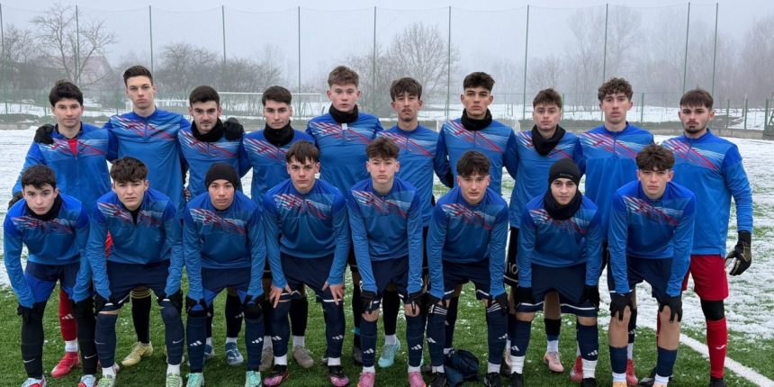 Tinerii de la LPS Pitesti performanta remarcabila dintr un turneu