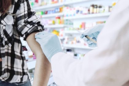 Tot mai muli romni se vaccinez antigripal direct n