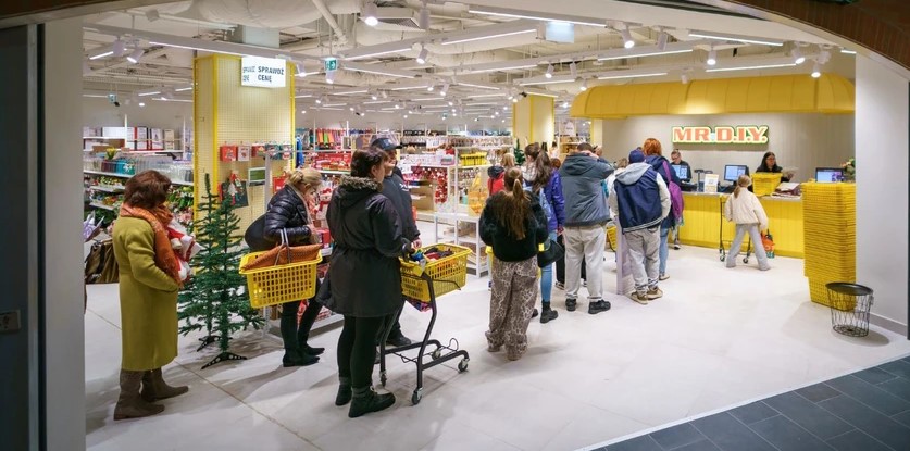 Un nou lant de magazine cu preturi accesibile isi face intrarea in Romania