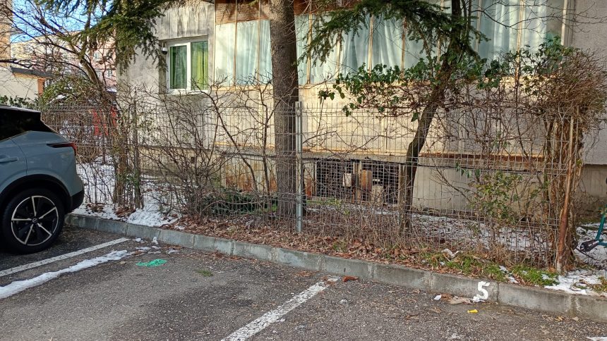 jaf pe spatiul public in pitesti