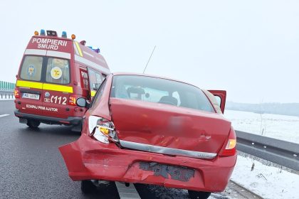 Accident in Lunca Corbului Vehicul iesit in decor prin glisiera