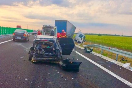 Accident pe DEX12 Craiova Pitesti Un TIR a fost implicat