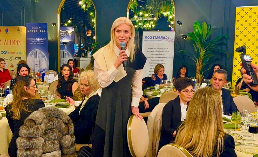 Alina Gorghiu la Gala Femeia Manager de Succes Femeile reprezinta