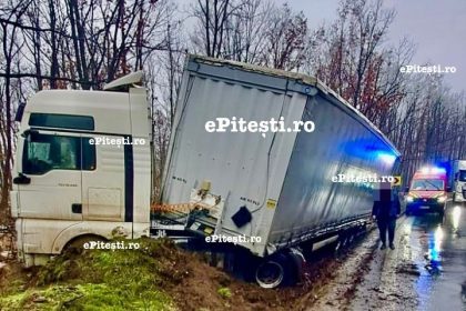 Blocaj pe DN 7 Vehicul de mari dimensiuni implicat intr un accident