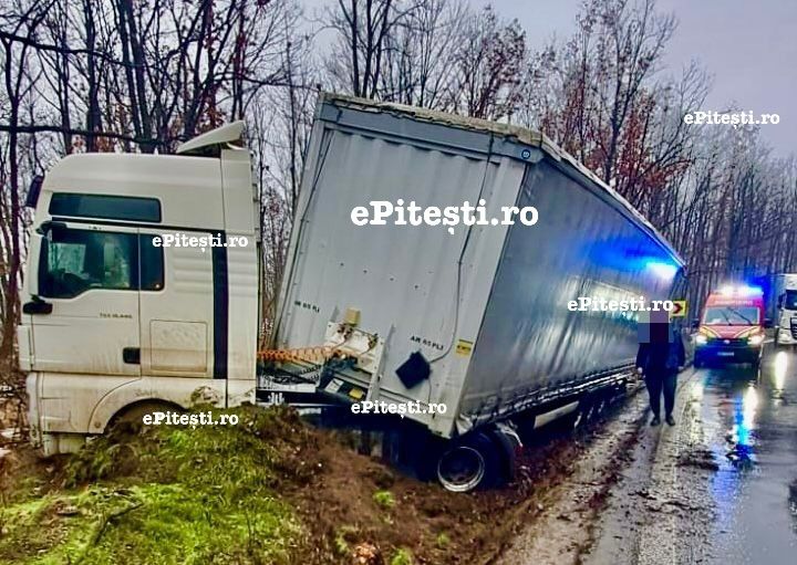 Blocaj pe DN 7 Vehicul de mari dimensiuni implicat intr un accident