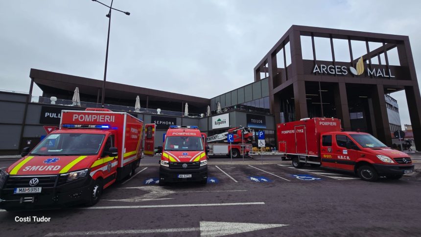Fortele impresionante ale pompierilor ISU la Arges Mall 1