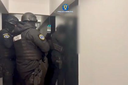 Meciuri de fotbal prevazute dinainte Perchezitii si in alte locuri