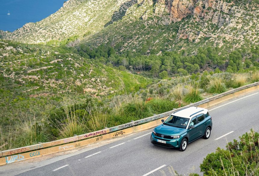 Opel Frontera noul standard in segmentul SUV prezentat la Eurial