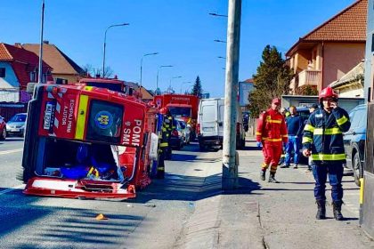 Accident grav Ambulanta SMURD a rasturnat