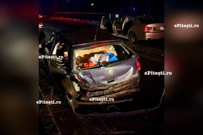 Accident serios pe DN73 in zona Bemo O persoana este prinsa