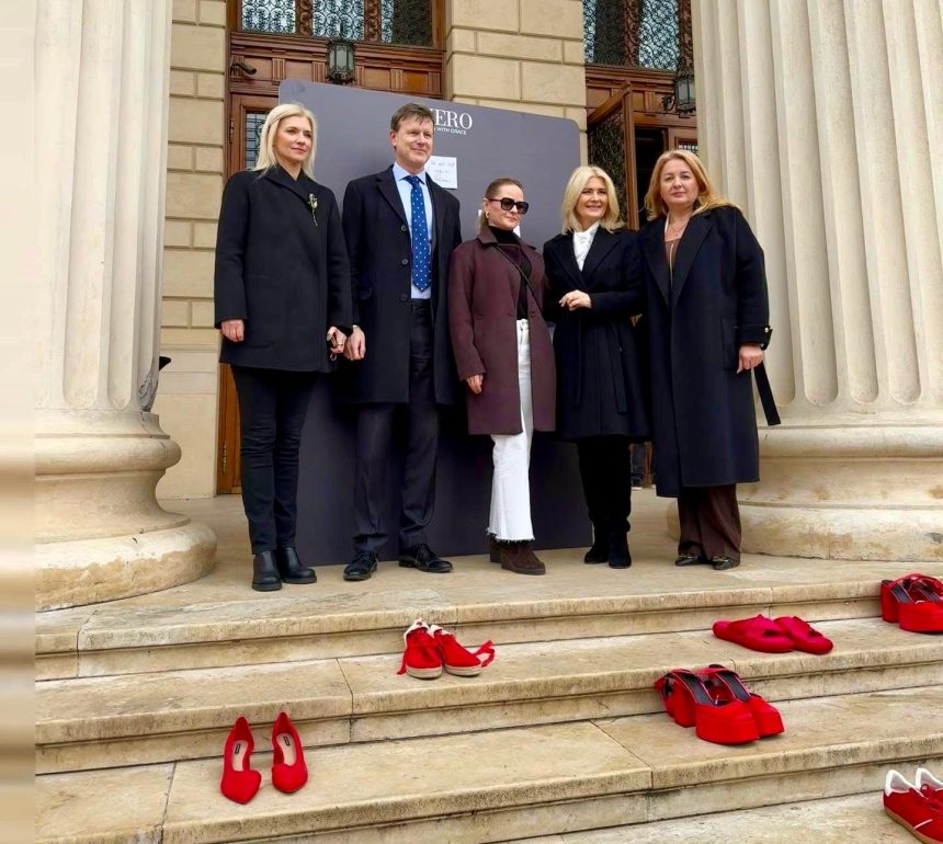 Alina Gorghiu in centrul unui moment care comunica fara cuvinte