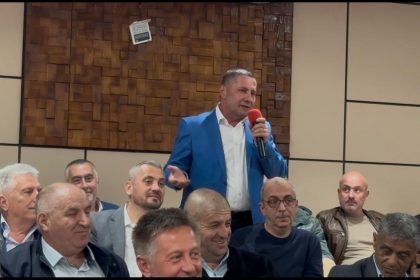 Bradu exemplu de bune practici in Colegiul Prefectural Arges Primarul Dan