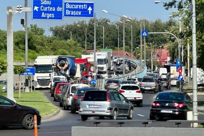 Criza combustibililor afecteaza grav restrictii fara sfarsit