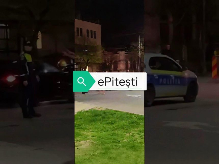 Scena incredibile in Mioveni Alerga complet dezbracat prin oras