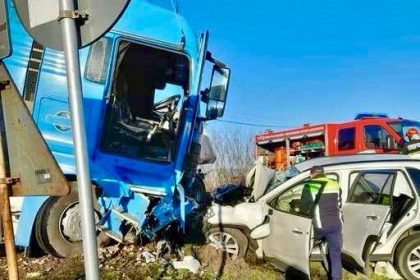 accident tragic doua femei au decedat pe loc