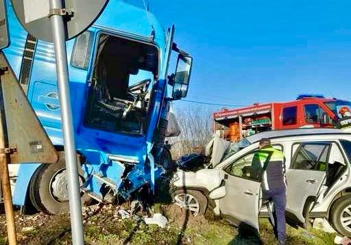 accident tragic doua femei au decedat pe loc