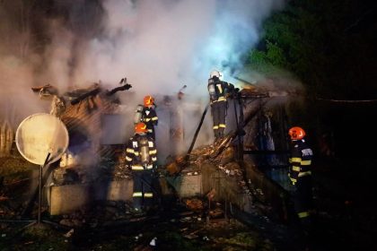 arges tragedie a murit ars de viu in propria casa