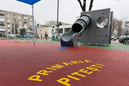 atentie acces interzis in pitesti se aplica amendi