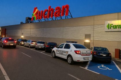 gest scandalos la auchan parcari ilegal descoperite de