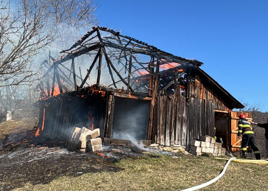 incendiu intr o gospodarie din arges totul a fost distrus