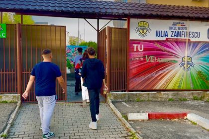 intr un eveniment important parintii au facut plangere la politie ce s a intamplat