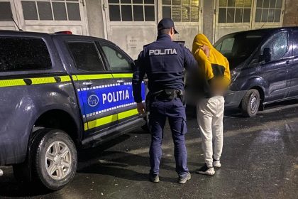 A dorit sa faca un suciu intr un apartament din Pitesti