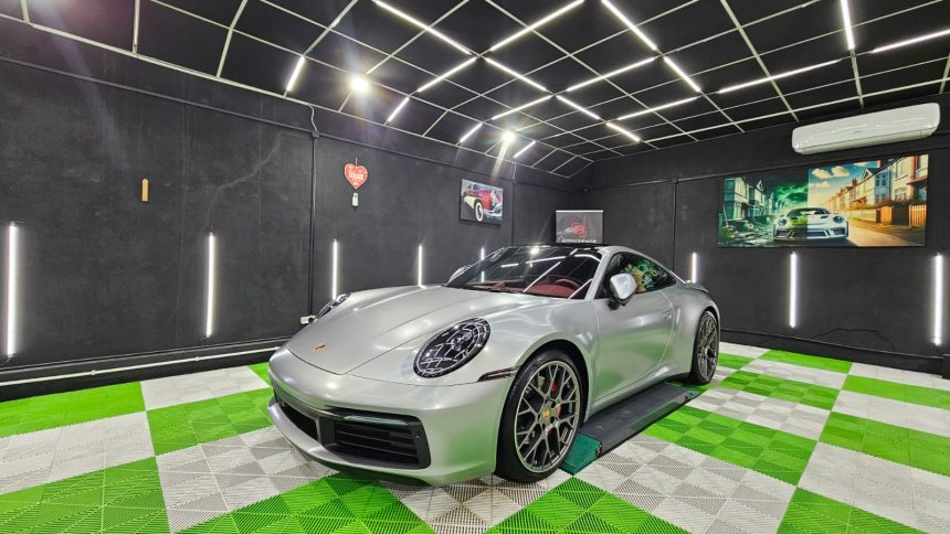 AuroDetailing Pitesti Porsche 911 protejat impotriva