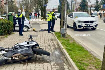 Pitesti Coliziune intre un BMW X6 si o motocicleta