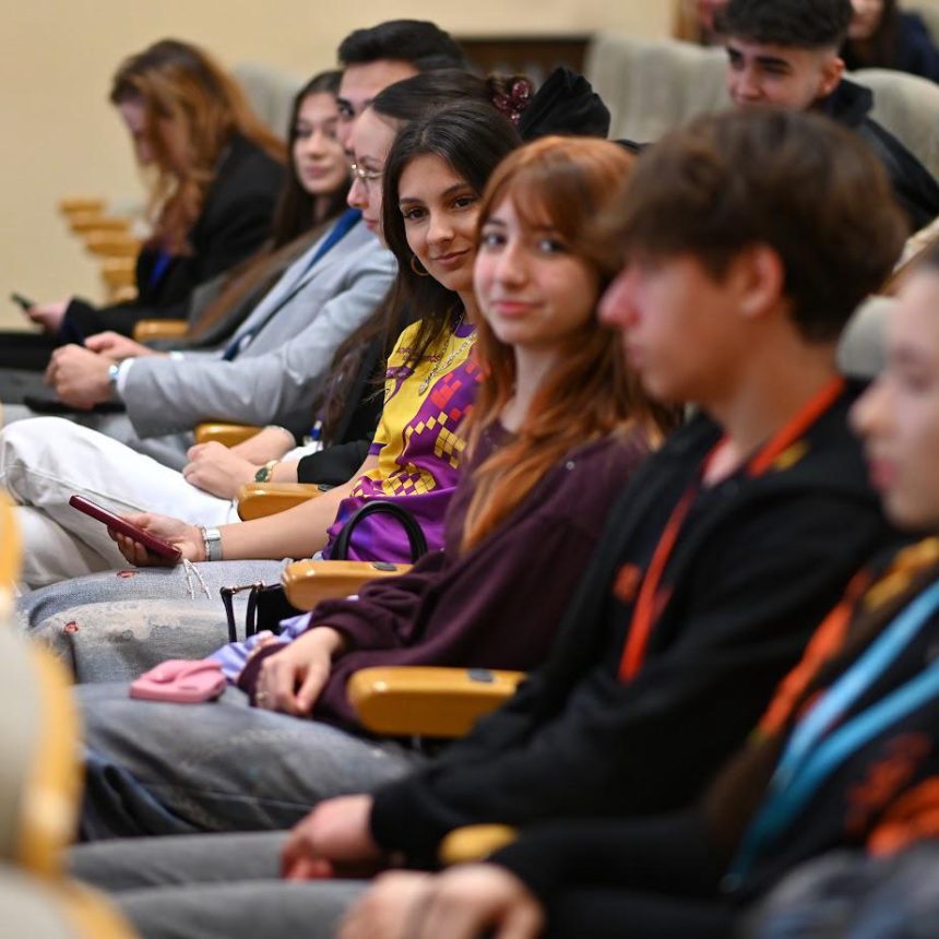 Secretul studentilor romani care reusesc sa intre la universitati de