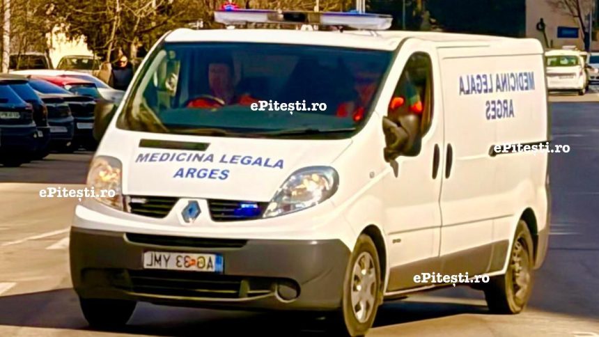 Un barbat a decedat in mall dupa ce a cazut de la etaj