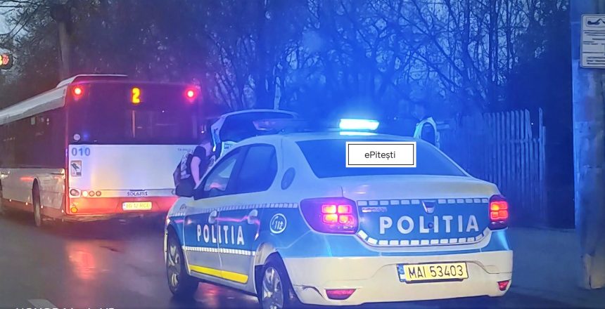 incident grav in pitesti o femeie a cazut intr un autobuz