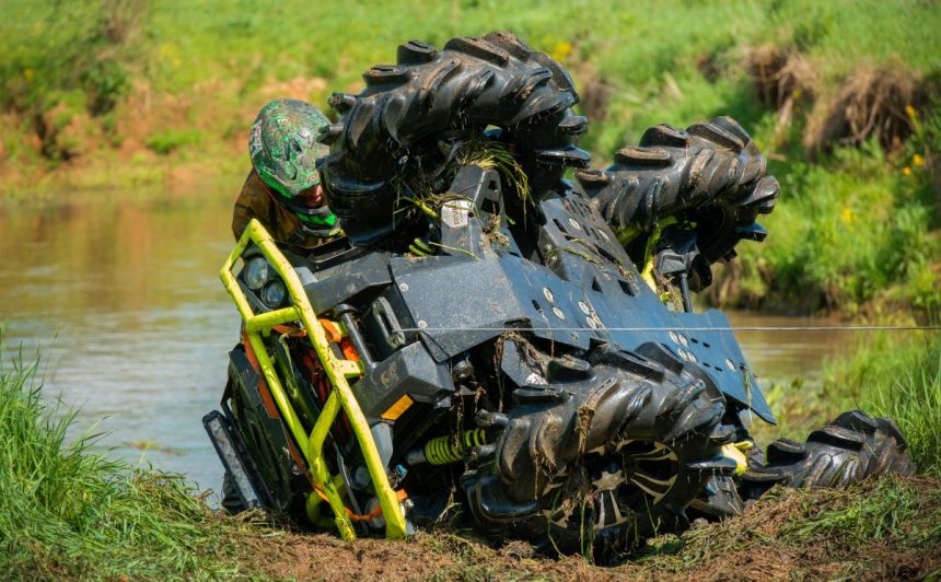 A avut un accident fatal cu ATV ul si a decedat pe loc la doar 37 de ani