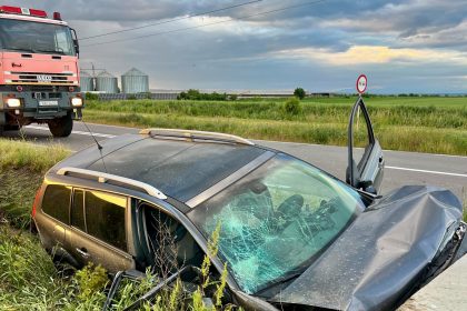 Accident grav in Arges cu o persoana blocata in vehicul