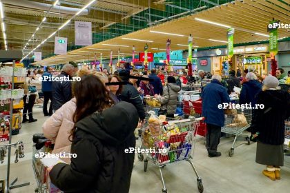 Arges Peste 47 de tone de alimente retrase de pe rafturi
