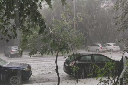 Atenionare meteo Fenomene periculoase se abate asupra noastra in urmatoarele ore