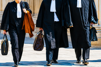Avocat din Pitesti condamnat la inchisoare