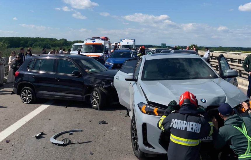 Haos pe Autostrada Accident in care sunt implicate 7 masini
