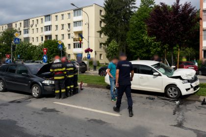 Pites ti Accident pe Calea Bucuresti Vehicul implicat