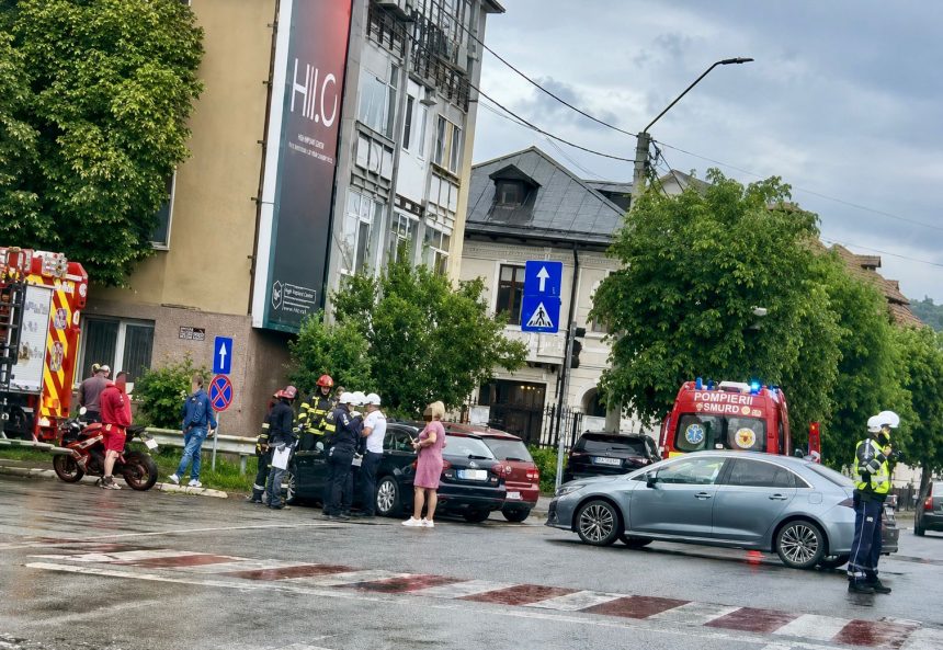Pitesti Intersectia groazei Acident in apropierea ITM