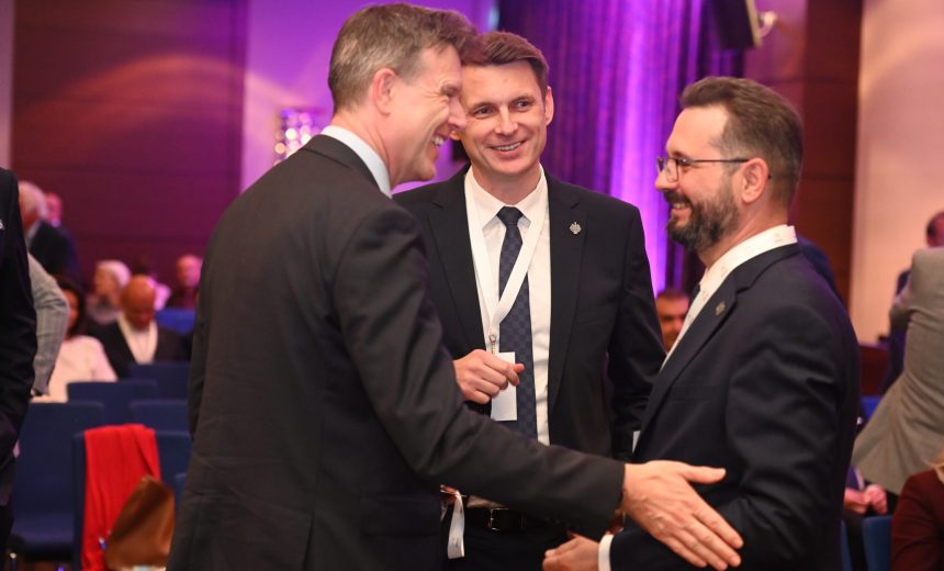 Presedintele Senatului Mircea Abrudean la Arges Invest E